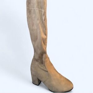 Stylish Over the Knee Tan Boots